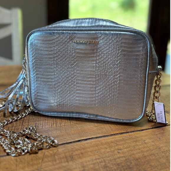 Victoria's Secret Handbags - NEW Victorias Secret Womens Silver Metallica Snakeskin Chain Crossbody Purse